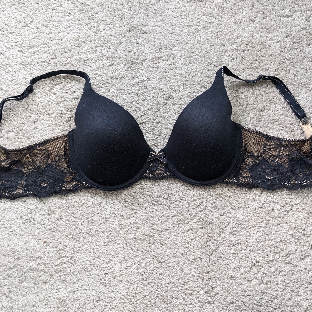 Maidenform Comfort Devotion Bra, size 34D